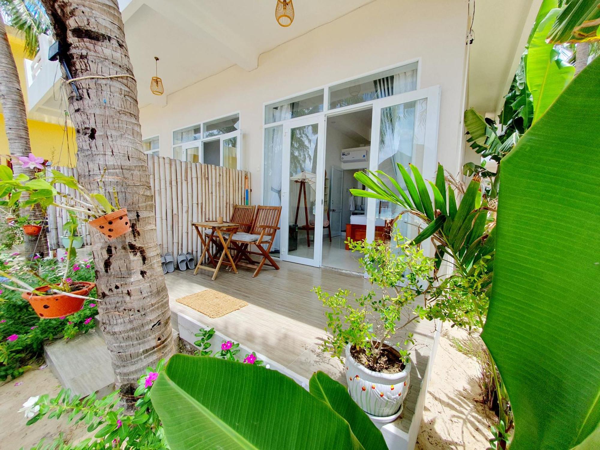 Lucky Spot Beach Bungalow Song Cau Ngoại thất bức ảnh