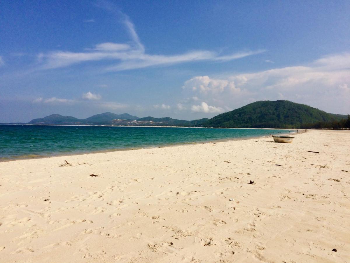 Lucky Spot Beach Bungalow Song Cau Ngoại thất bức ảnh