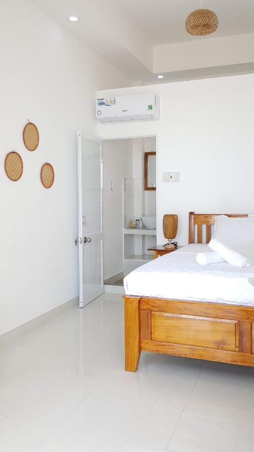 Lucky Spot Beach Bungalow Song Cau Ngoại thất bức ảnh
