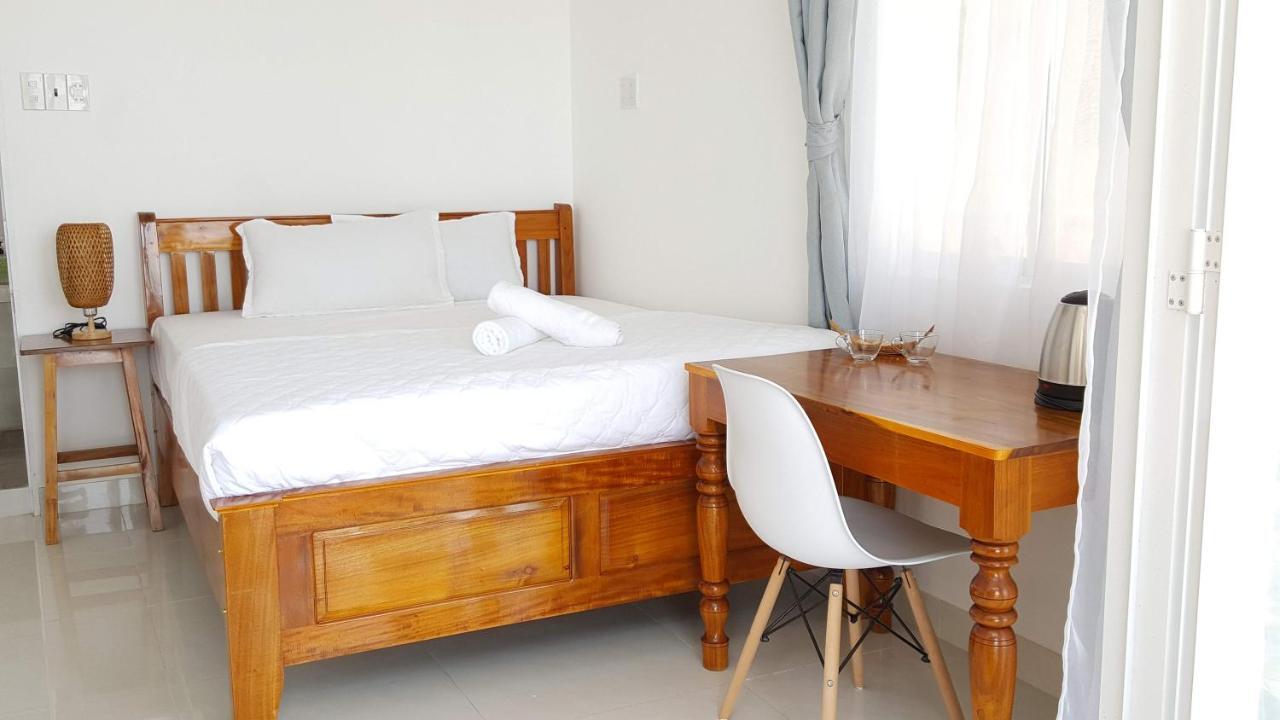 Lucky Spot Beach Bungalow Song Cau Ngoại thất bức ảnh