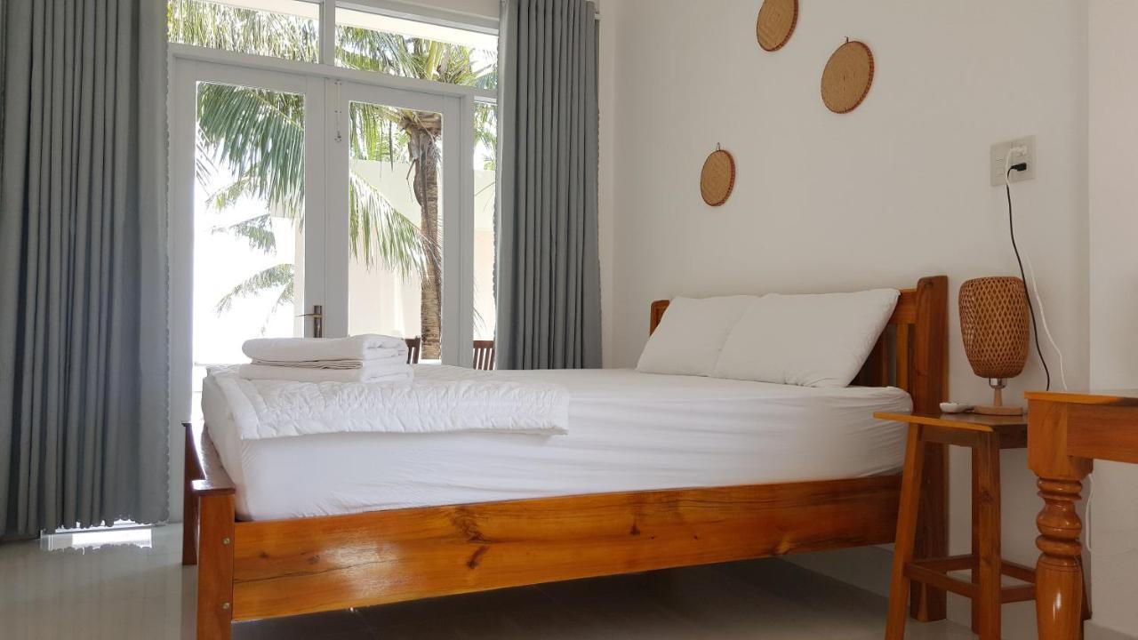 Lucky Spot Beach Bungalow Song Cau Ngoại thất bức ảnh